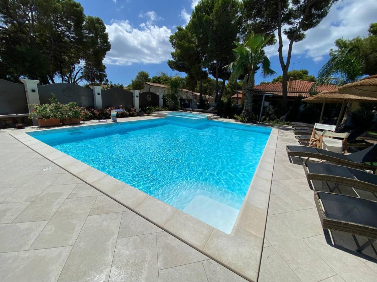 Villa Aquamarina Pavoncella Rossa Порто-Пино Экстерьер фото