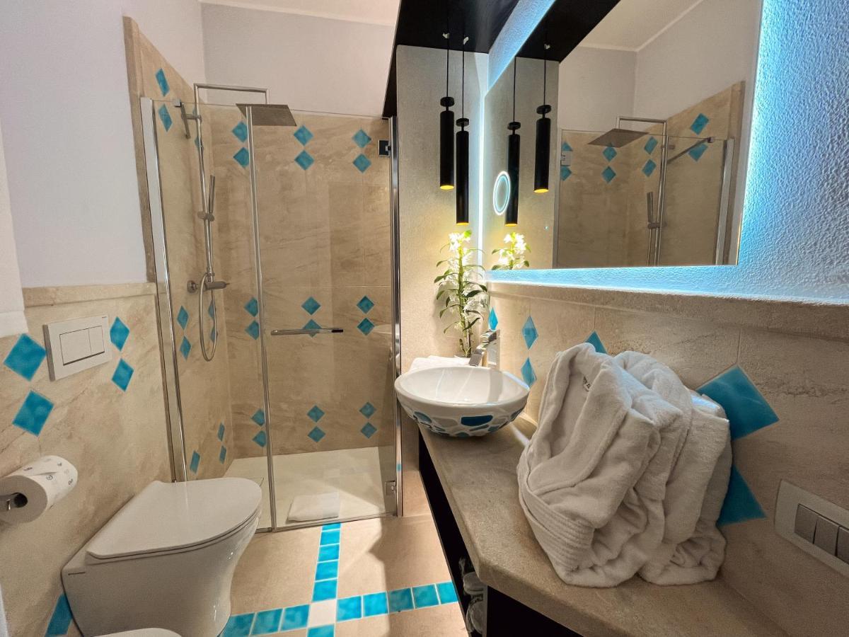 Villa Aquamarina Pavoncella Rossa Порто-Пино Экстерьер фото